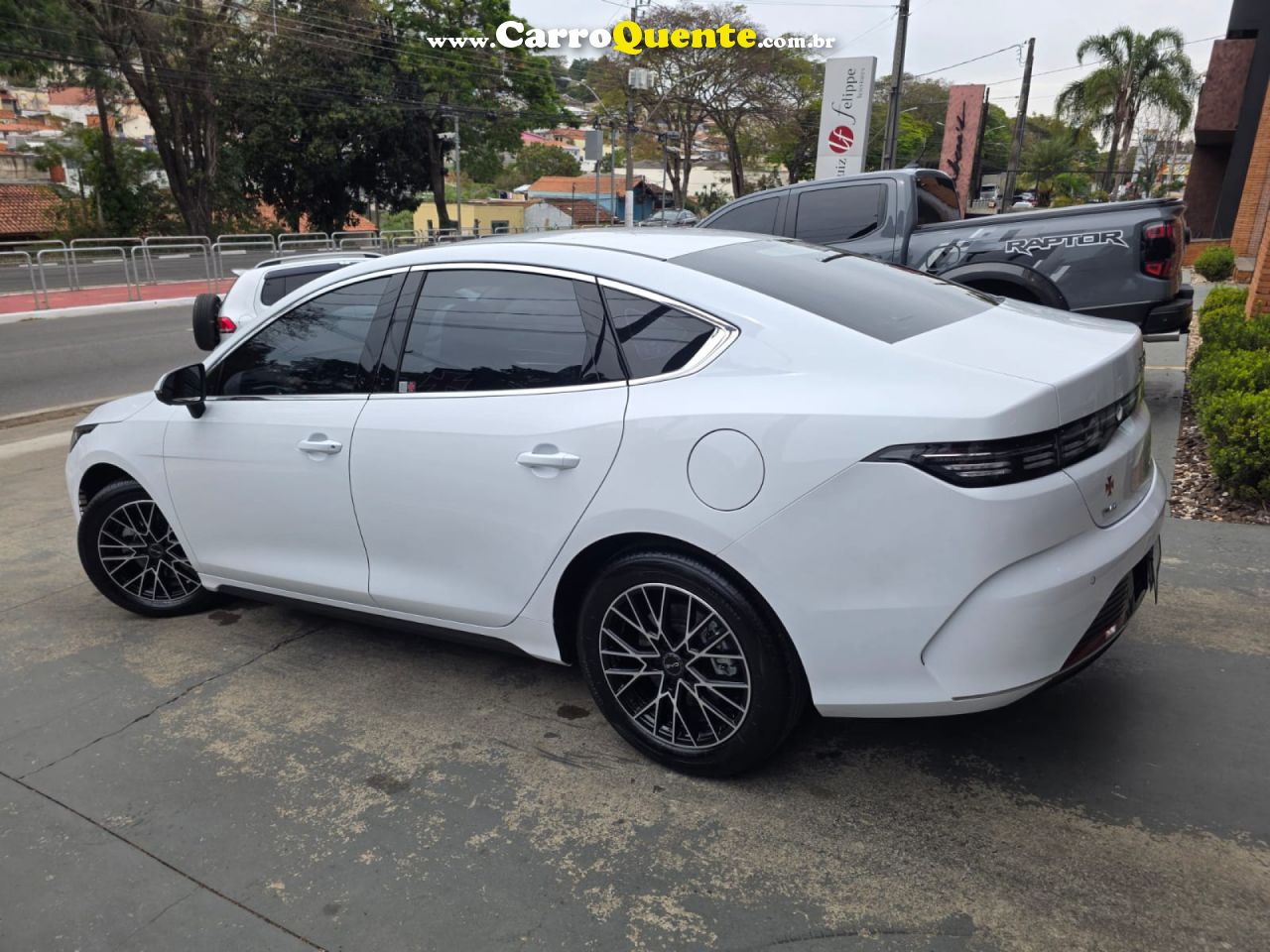 BYD   KING GS 1.5 16V AUT. (HIBRIDO)   BRANCO 2027 1.5 GASOLINA E ELÉTRICO - Loja