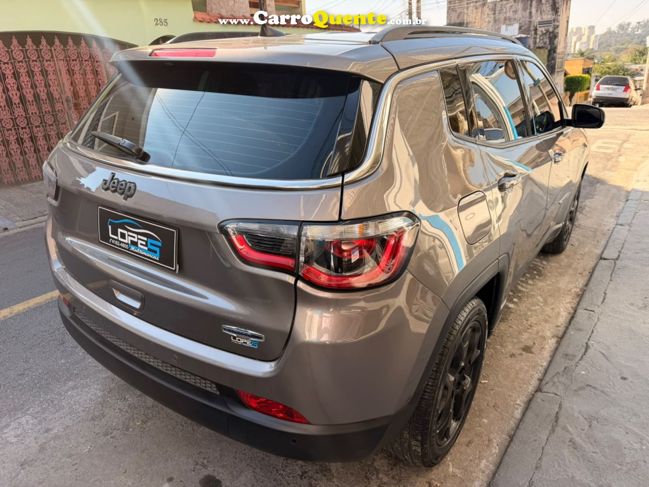 JEEP   COMPASS LONGITUDE 2.0 4X2 FLEX 16V AUT.   CINZA 2021 2.0 FLEX - Loja