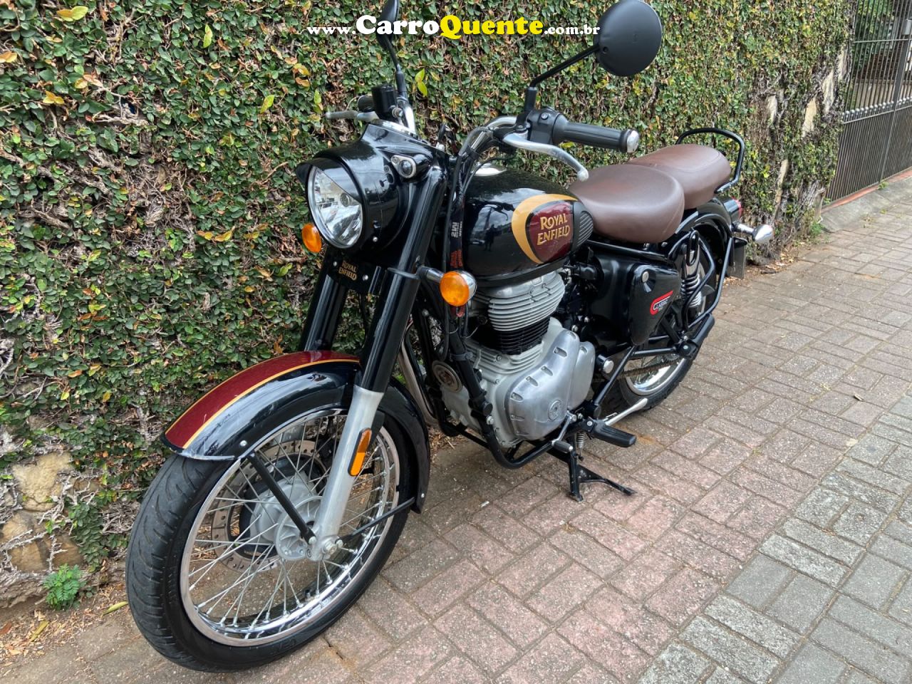 ROYAL ENFIELD   CLASSIC DARK 350CC ABS   MARROM 2022 350 GASOLINA - Loja