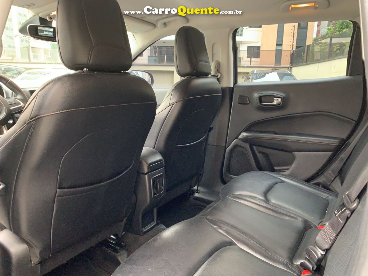 JEEP   COMPASS LONGITUDE 2.0 4X2 FLEX 16V AUT.   CINZA 2017 2.0 FLEX - Loja