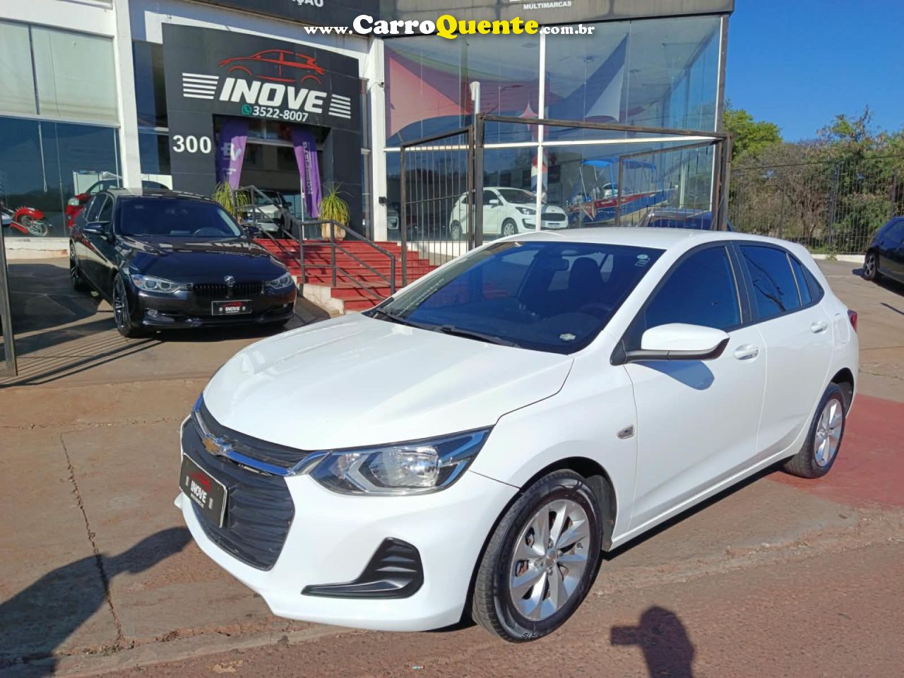 CHEVROLET   ONIX HATCH LT 1.0 12V FLEX 5P MEC.   BRANCO 2023 1.0 FLEX - Loja