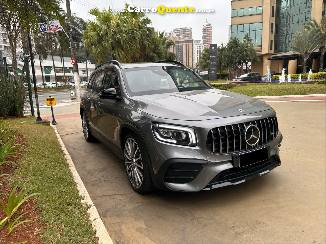 MERCEDES-BENZ   2.0 CGI GASOLINA 4MATIC SPEEDSHIFT   CINZA 2022 2.0 GASOLINA - Loja
