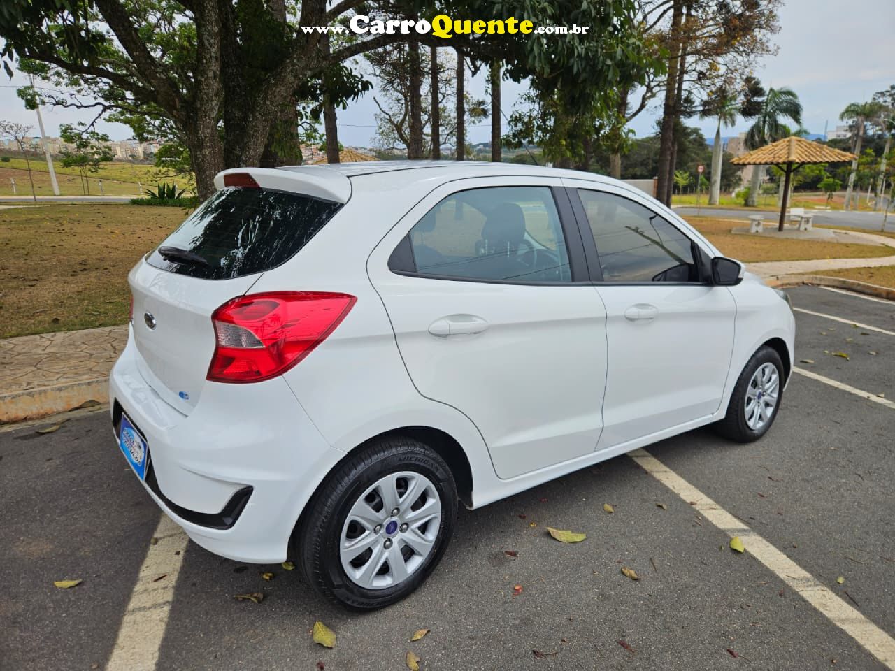FORD   KA 1.0 SESE PLUS TIVCT FLEX 5P   BRANCO 2019 1.0 FLEX - Loja