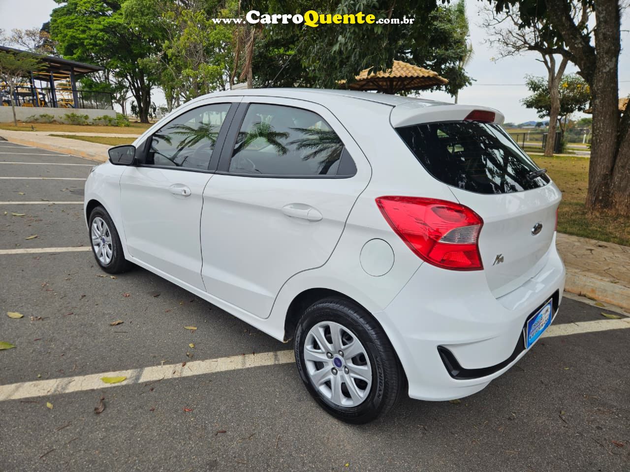 FORD   KA 1.0 SESE PLUS TIVCT FLEX 5P   BRANCO 2019 1.0 FLEX - Loja