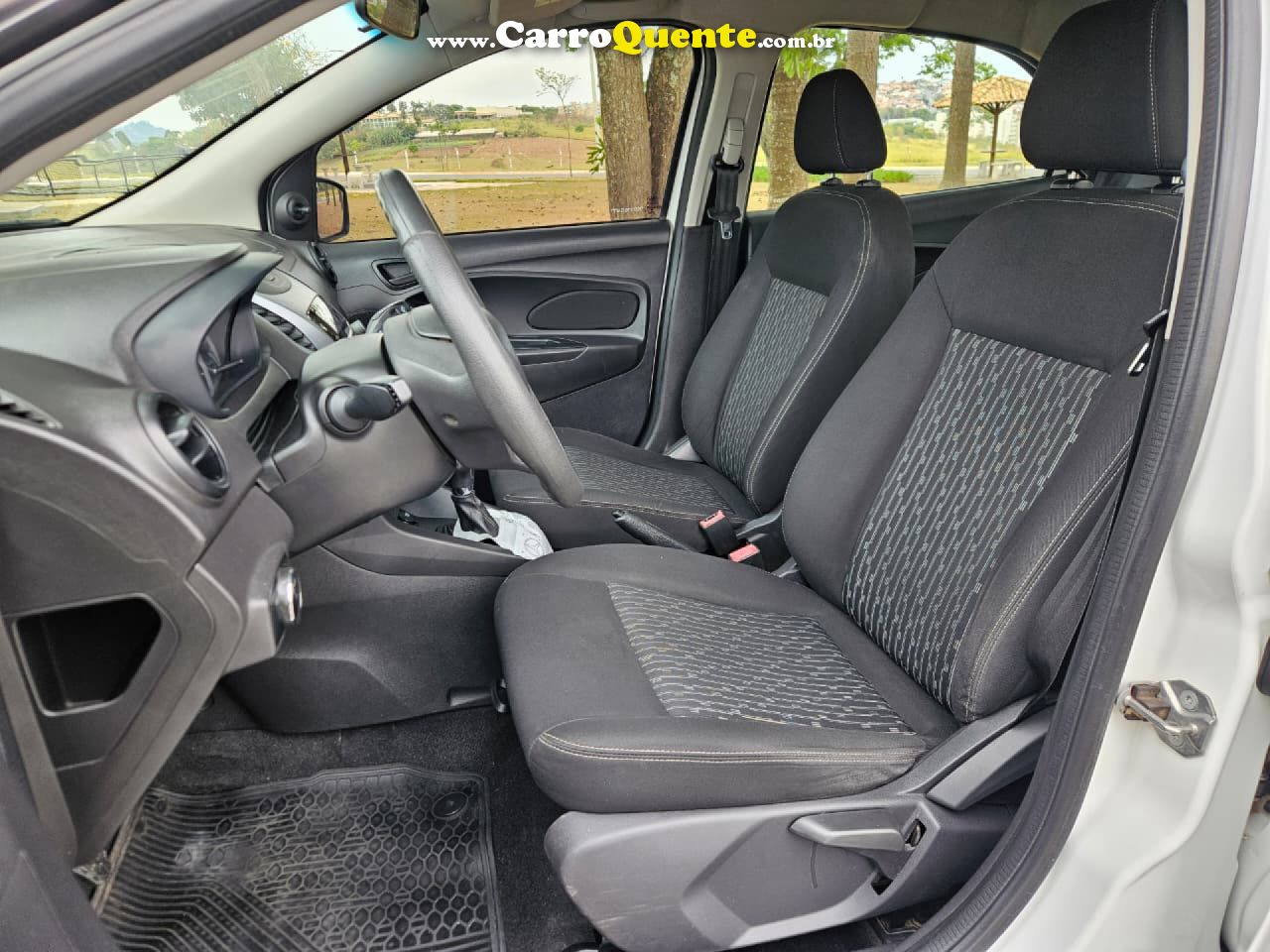 FORD   KA 1.0 SESE PLUS TIVCT FLEX 5P   BRANCO 2019 1.0 FLEX - Loja
