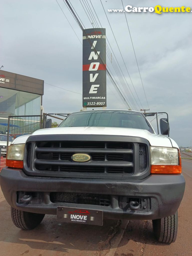 FORD   F-4000 TURBO CUMMINS 2P (DIESEL)   BRANCO 2003 3.9 GASOLINA - Loja