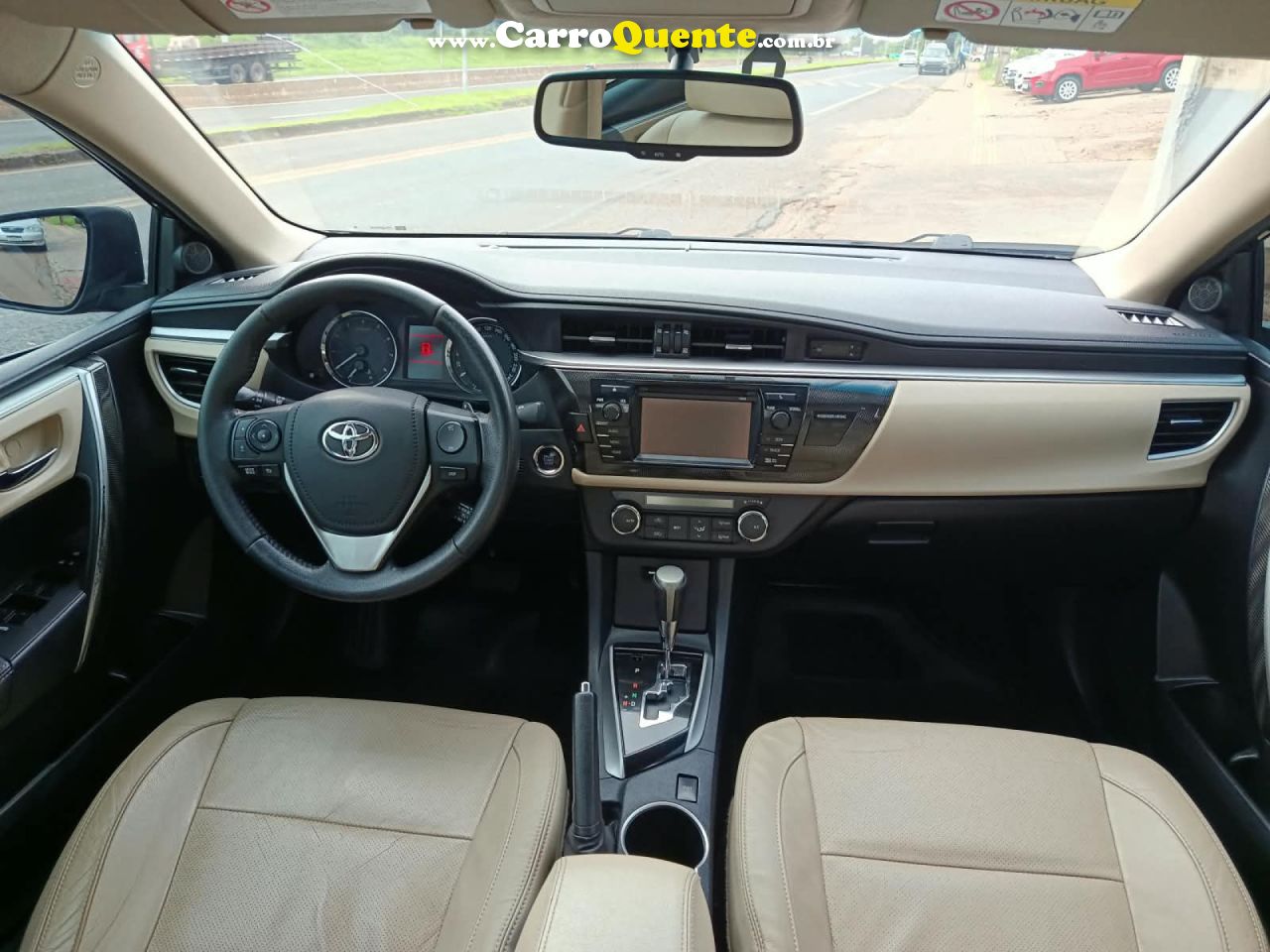 TOYOTA   COROLLA ALTIS 2.0 FLEX 16V AUT.   PRETO 2016 2.0 FLEX - Loja