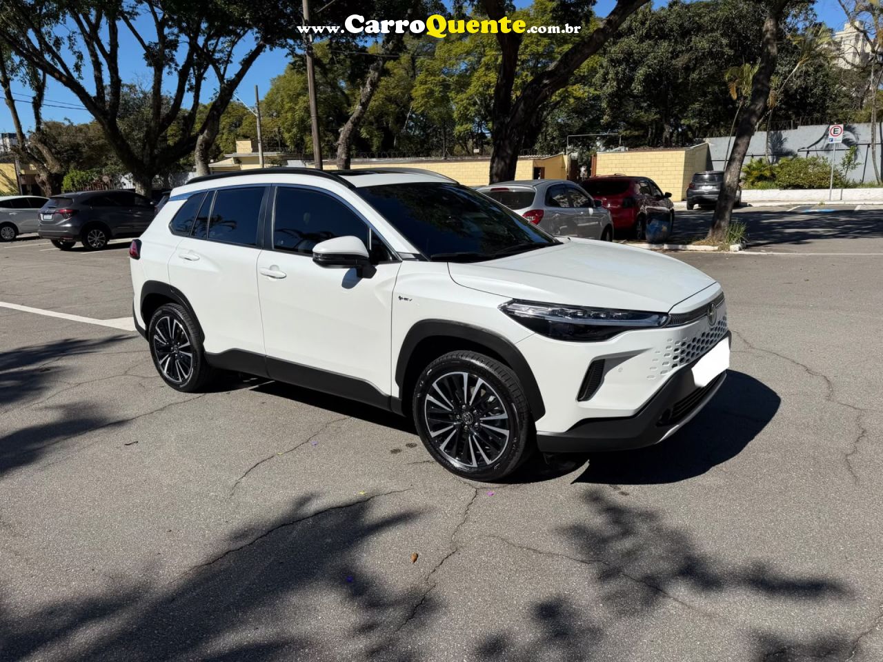 TOYOTA   COROLLA CROSS XRX 1.8 16V AUT.(HYBRID)   BRANCO 2025 1.8 FLEX E ELÉTRICO - Loja