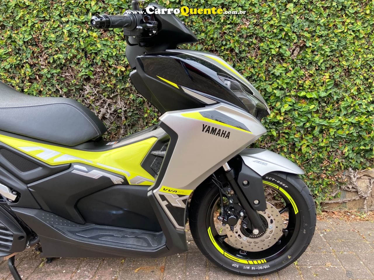 YAMAHA    AEROX   PRATA 2026 160 GASOLINA - Loja