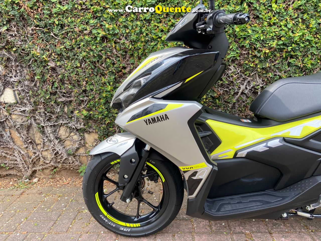 YAMAHA    AEROX   PRATA 2026 160 GASOLINA - Loja