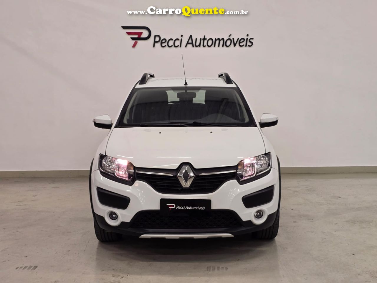RENAULT   SANDERO STEPWAY EASY R FLEX 1.6 16V 5P   BRANCO 2018 1.6 FLEX - Loja