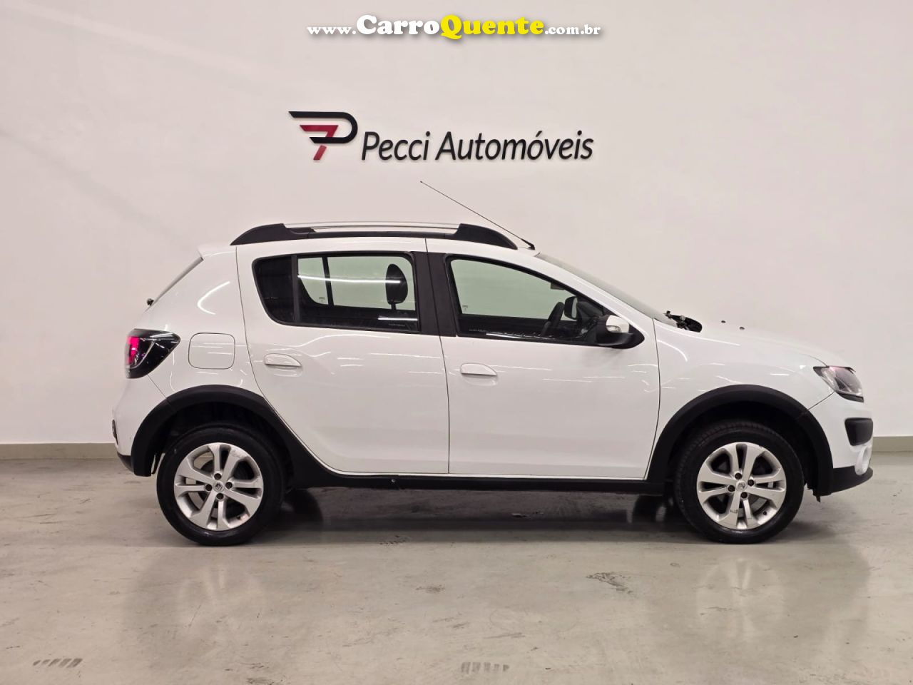 RENAULT   SANDERO STEPWAY EASY R FLEX 1.6 16V 5P   BRANCO 2018 1.6 FLEX - Loja