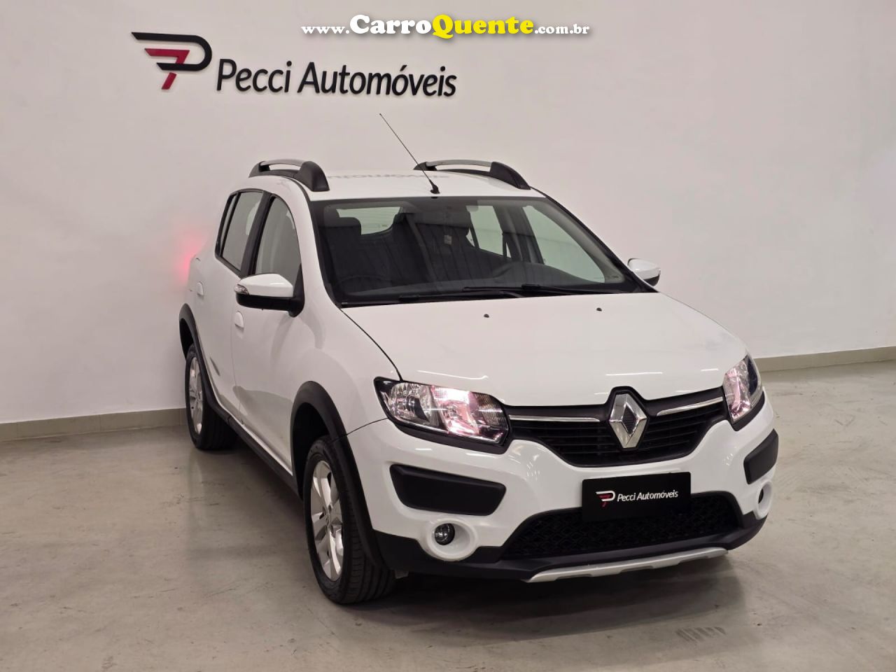 RENAULT   SANDERO STEPWAY EASY R FLEX 1.6 16V 5P   BRANCO 2018 1.6 FLEX - Loja