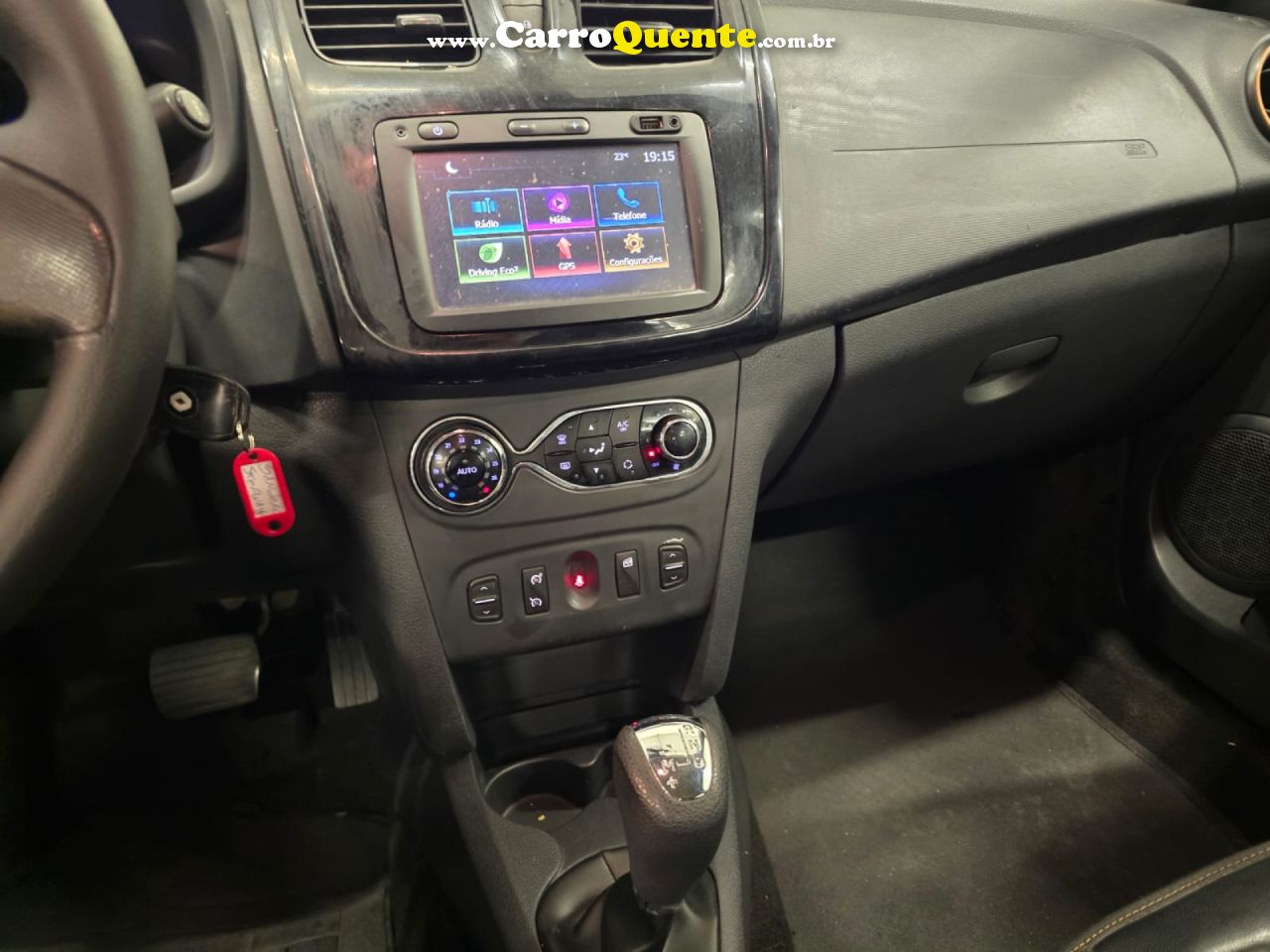 RENAULT   SANDERO STEPWAY EASY R FLEX 1.6 16V 5P   BRANCO 2018 1.6 FLEX - Loja