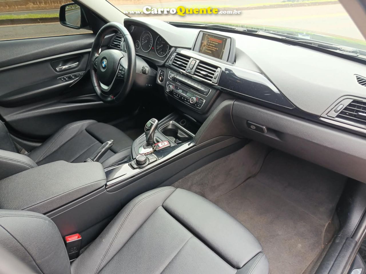 BMW   320IA 2.0 TURBOACTIVEFLEX 16VGP  4P   PRETO 2015 2.0 GASOLINA - Loja