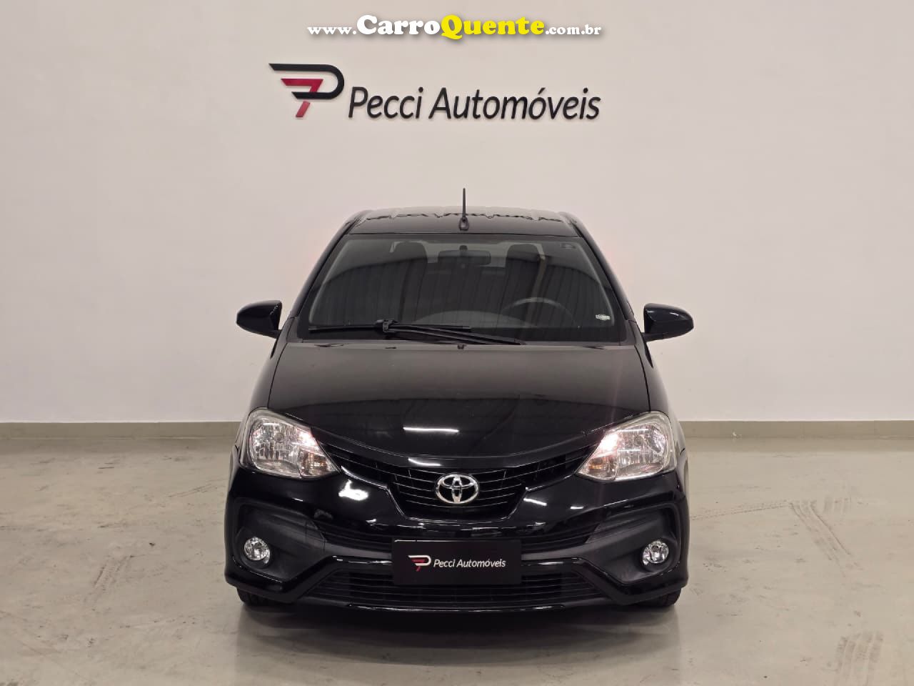 TOYOTA   ETIOS X 1.3 FLEX 16V 5P MEC.   PRETO 2018 1.3 FLEX - Loja