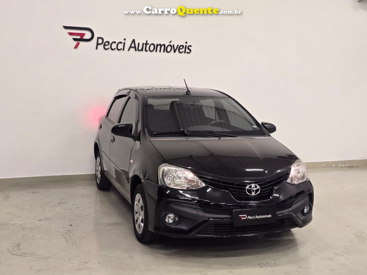 TOYOTA   ETIOS X 1.3 FLEX 16V 5P MEC.   PRETO 2018 1.3 FLEX - Loja
