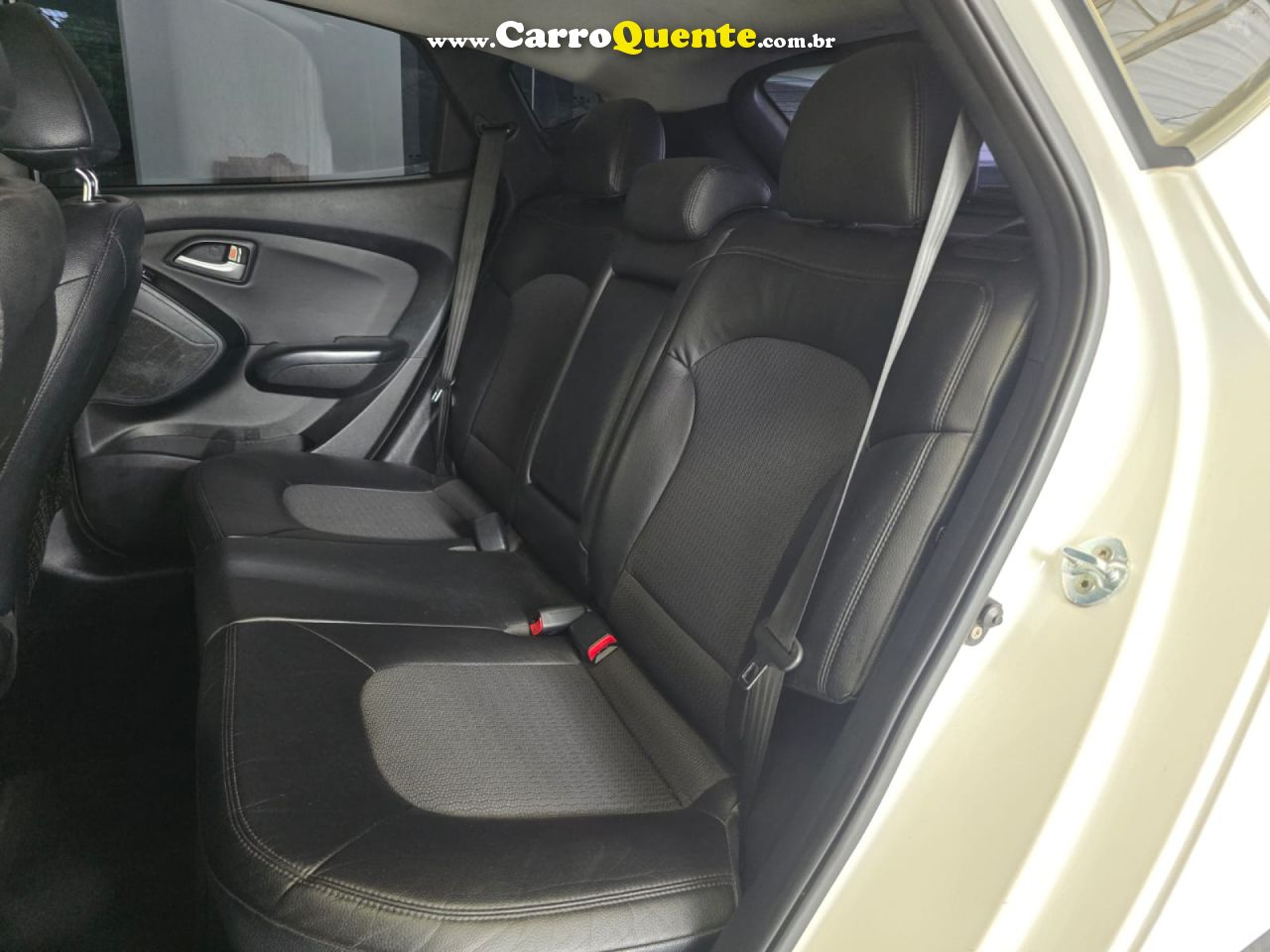 HYUNDAI   IX35 2.0 16V 2WD FLEX AUT.   BRANCO 2016 2.0 FLEX - Loja
