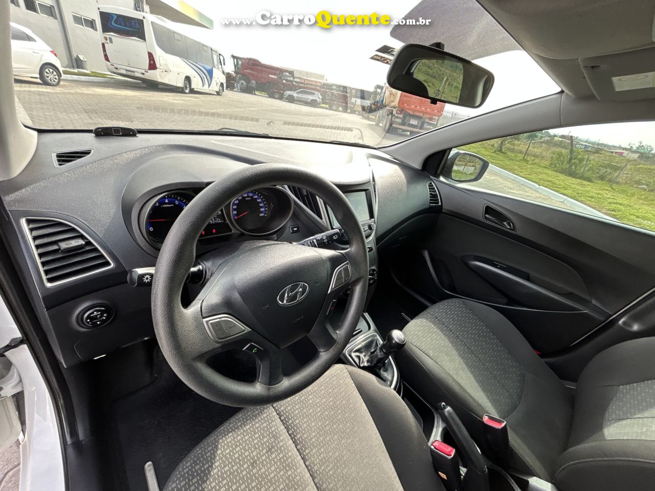 HYUNDAI   HB20 COMF.C.PLUSC.STYLE 1.0 FLEX 12V   BRANCO 2018 1.0 FLEX - Loja
