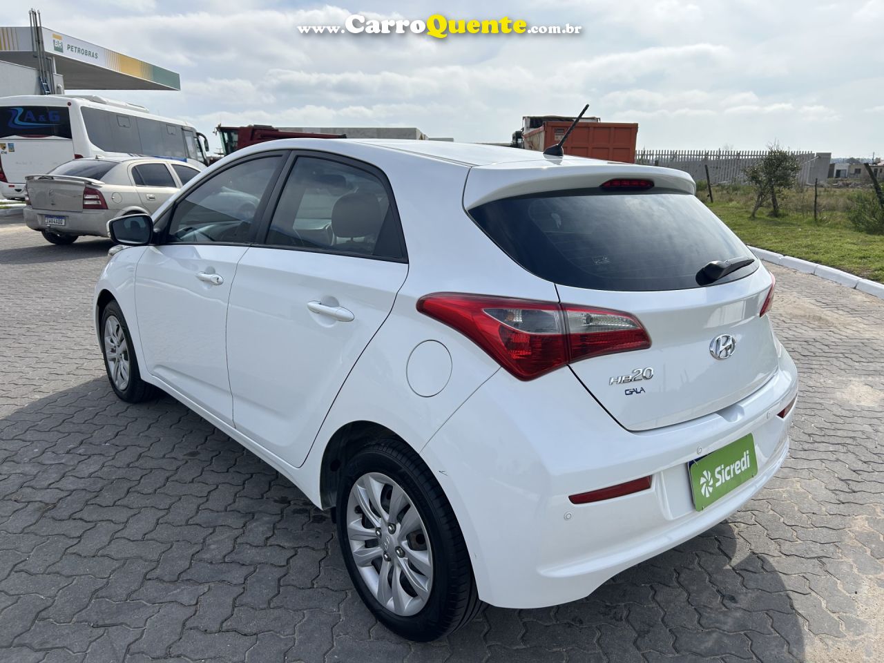 HYUNDAI   HB20 COMF.C.PLUSC.STYLE 1.0 FLEX 12V   BRANCO 2018 1.0 FLEX - Loja