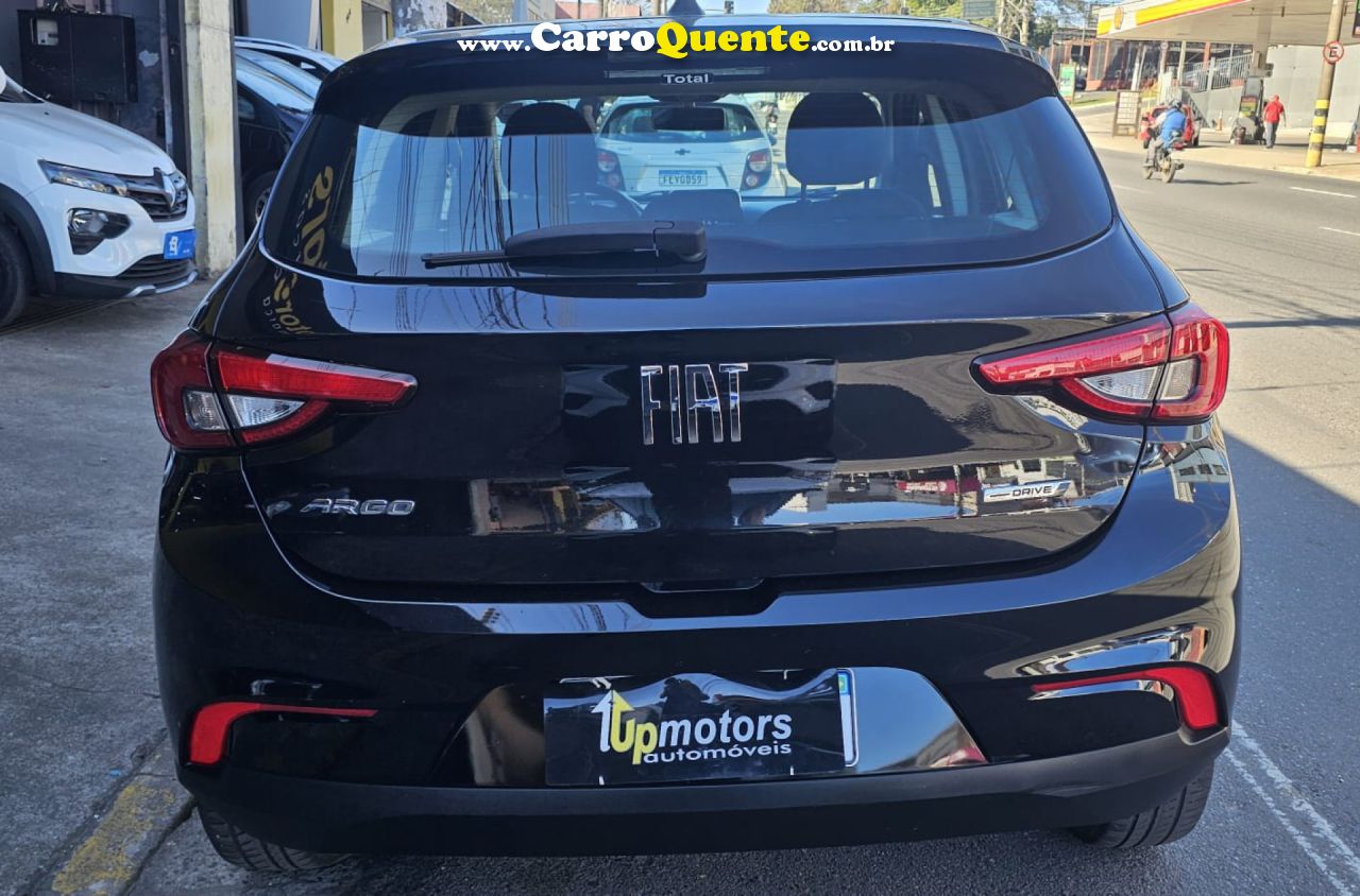 FIAT   ARGO DRIVE 1.0 6V FLEX   PRETO 2023 1.0 FLEX - Loja
