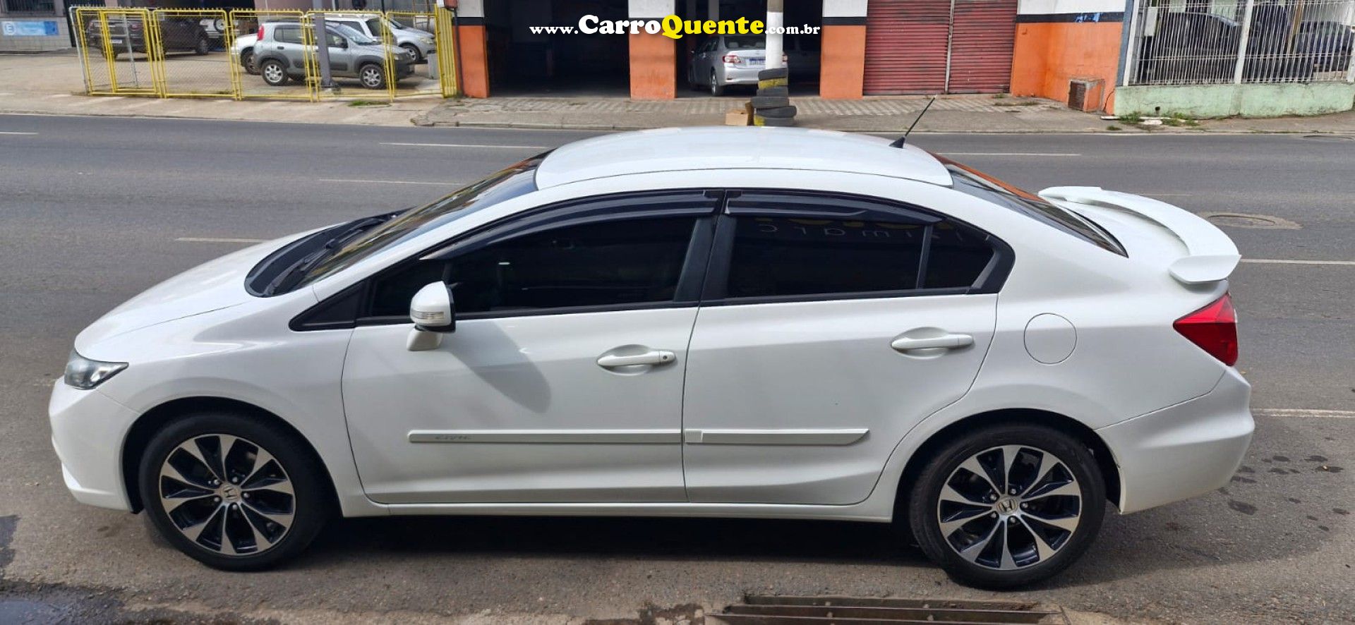 HONDA   CIVIC SEDAN LXR 2.0 FLEXONE 16V AUT. 4P   BRANCO 2015 2.0 FLEX - Loja