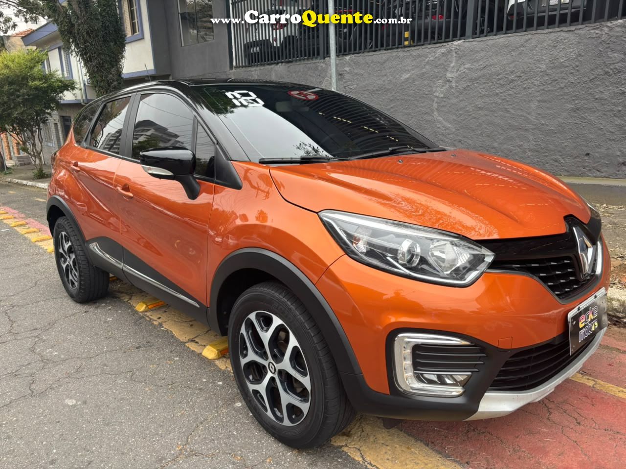 RENAULT   CAPTUR INTENSE 1.6 16V FLEX 5P AUT.   LARANJA 2018 1.6 FLEX - Loja