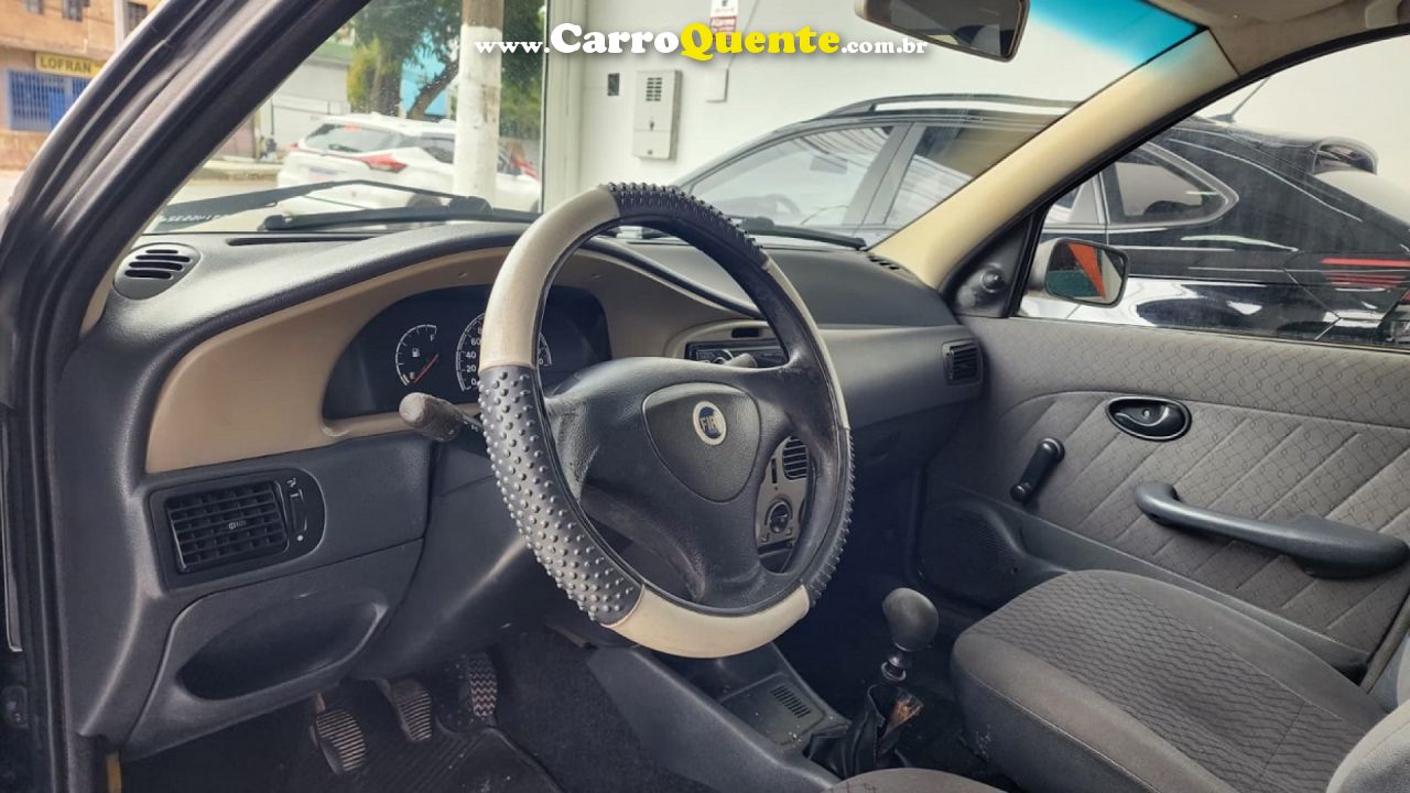 FIAT   SIENA 1.0 EX 1.0 MPI FIRE FIRE FLEX 8V   PRETO 2005 1.0 FLEX - Loja