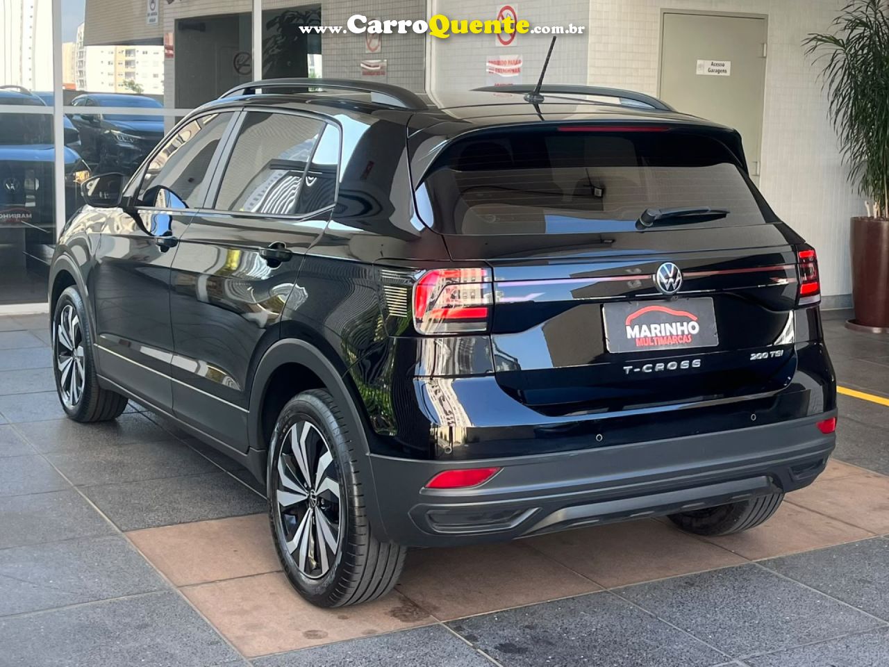 VOLKSWAGEN   TCROSS TURBO FLEX 2023 UNICA DONA PAINEL TFT MULTIMIDIA OTIMO ESTADO   PRETO 2023 1.0 FLEX - Loja