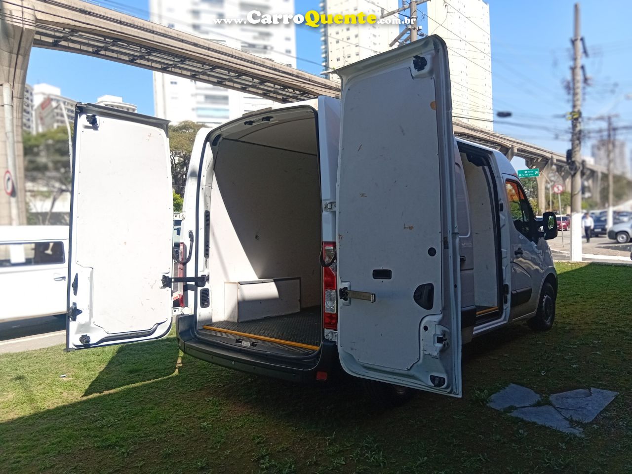 RENAULT   MASTER 2.3 DCI GRAND FURGÃO16V DIESEL   BRANCO 2021 2.3 DIESEL - Loja