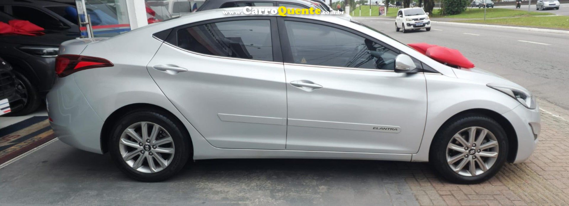 HYUNDAI   ELANTRA GLS 2.0 16V FLEX AUT.   PRATA 2016 2.0 FLEX - Loja
