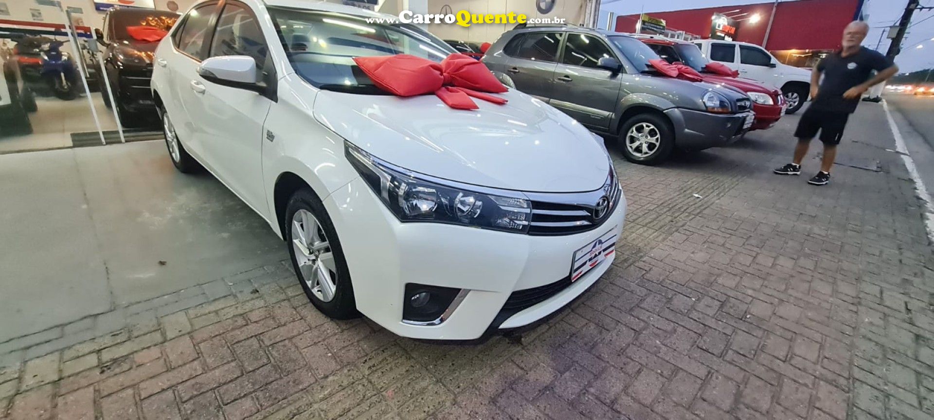 TOYOTA   COROLLA GLI UPPER 1.8 FLEX 16V AUT.   BRANCO 2016 1.8 FLEX - Loja
