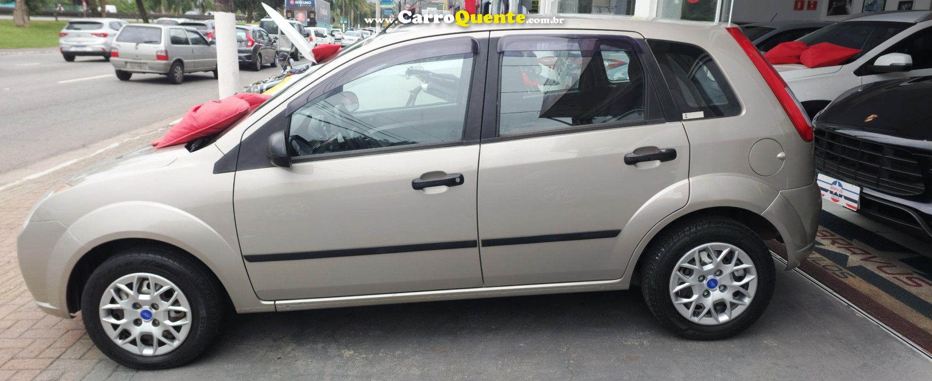 FORD   FIESTA 1.0 8V FLEXCLASS 1.0 8V FLEX 5P   PRATA 2008 1.0 FLEX - Loja