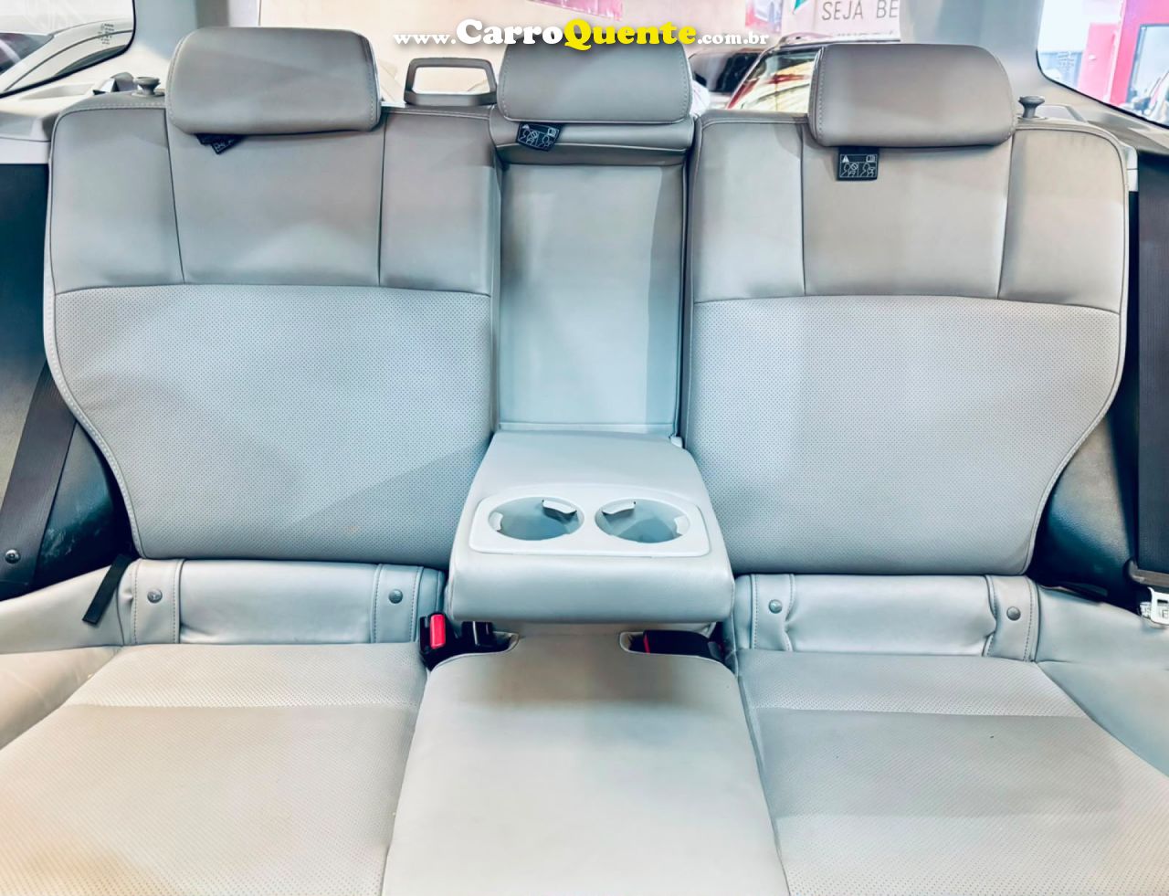 SUBARU   FORESTER 2.02.0 S2.0 ES 4X4 AUT.   PRETO 2016 2.0 GASOLINA - Loja