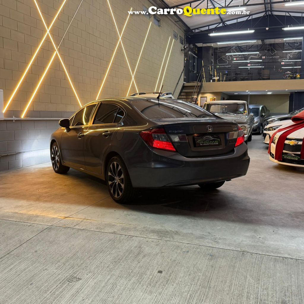 HONDA   CIVIC SEDAN LXR 2.0 FLEXONE 16V AUT. 4P   PRATA 2016 2.0 GASOLINA - Loja