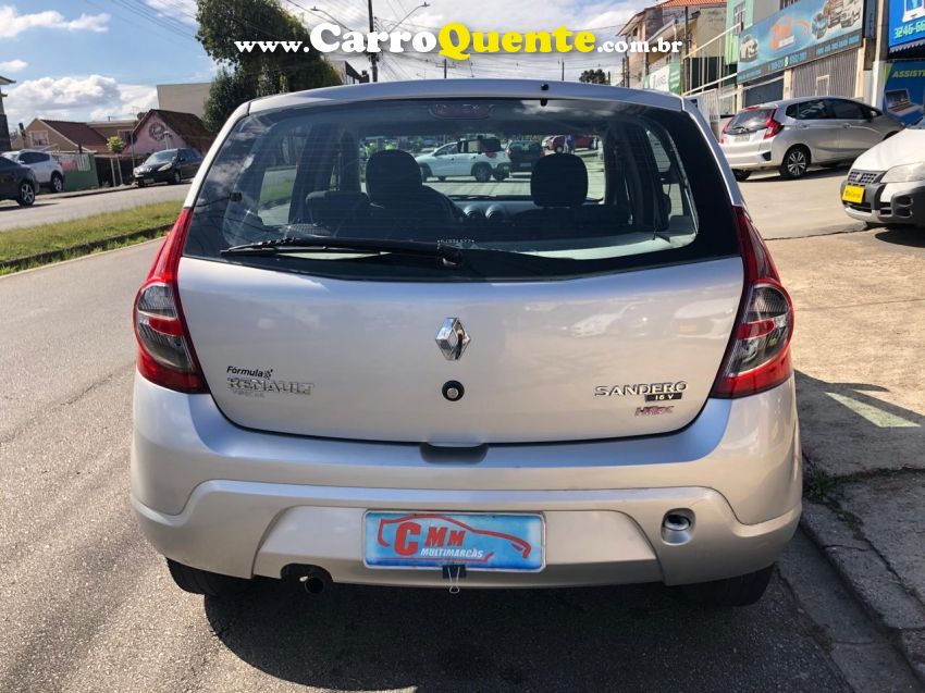 Renault SANDERO 1.0 EXPRESSION 16V FLEX 4P MANUAL - Loja