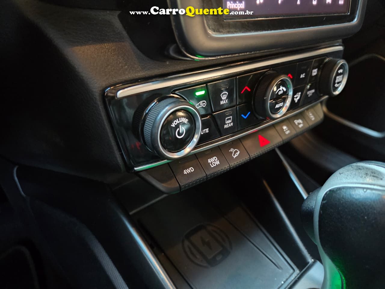 FIAT TORO 2.0 16V TURBO ULTRA 4WD 2022 - Loja
