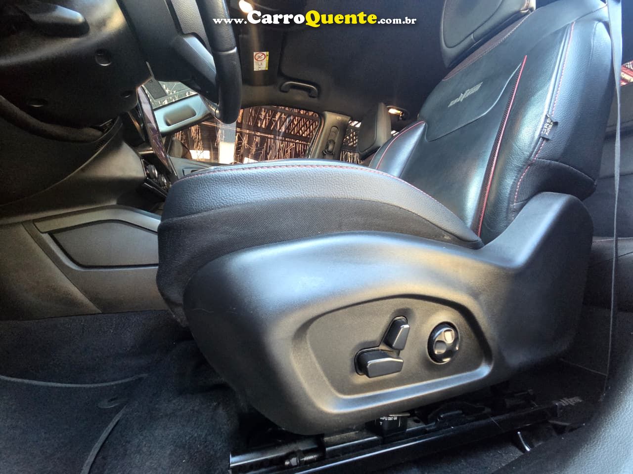 FIAT TORO 2.0 16V TURBO ULTRA 4WD 2022 - Loja