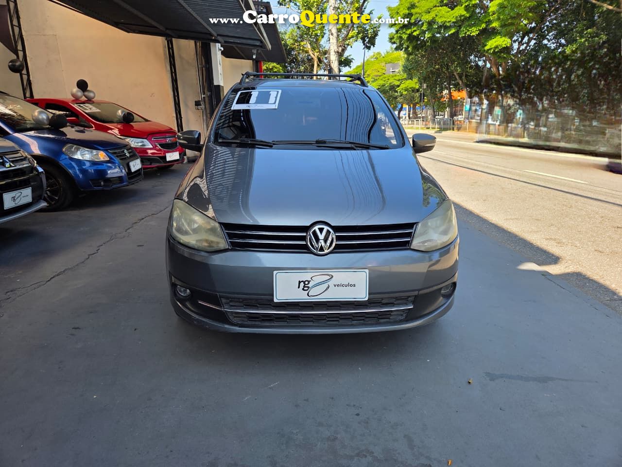 VOLKSWAGEN SPACEFOX 1.6 MI TREND 8V 2011 - Loja