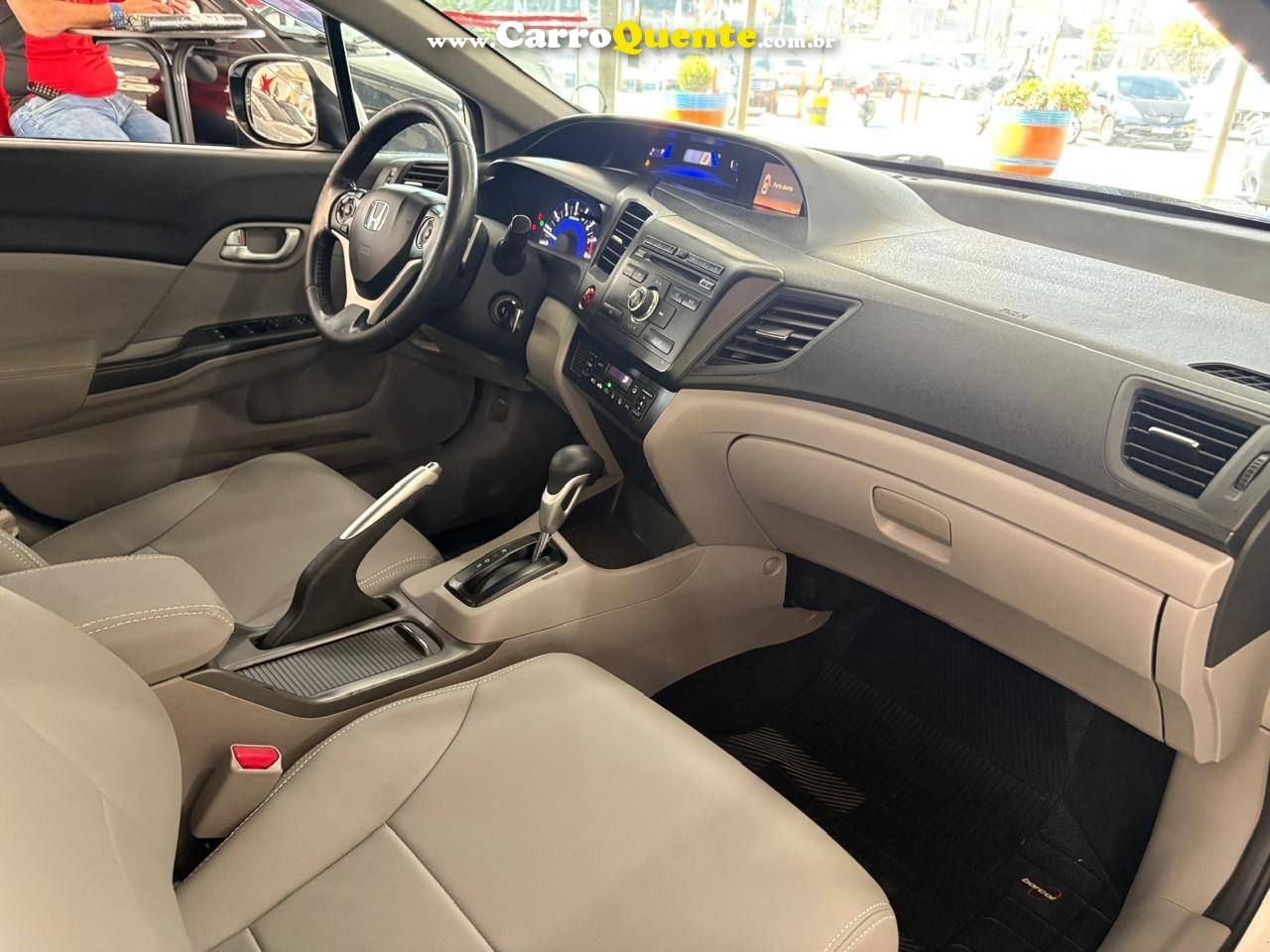 HONDA CIVIC 2.0 LXR 16V 2015 - Loja