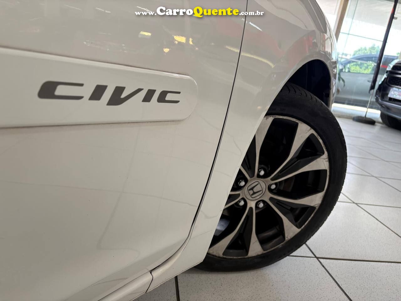 HONDA CIVIC 2.0 LXR 16V 2015 - Loja