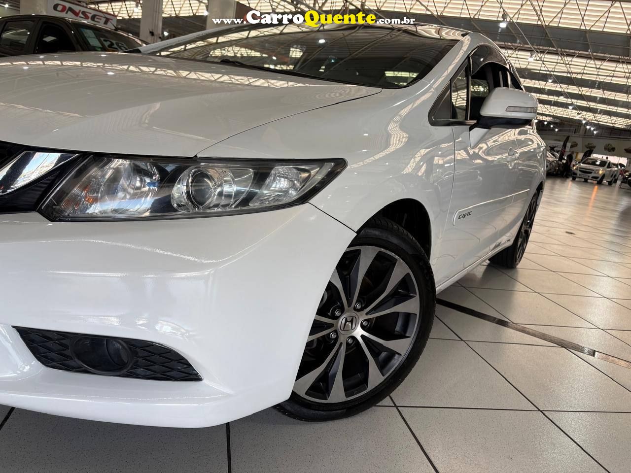 HONDA CIVIC 2.0 LXR 16V 2015 - Loja