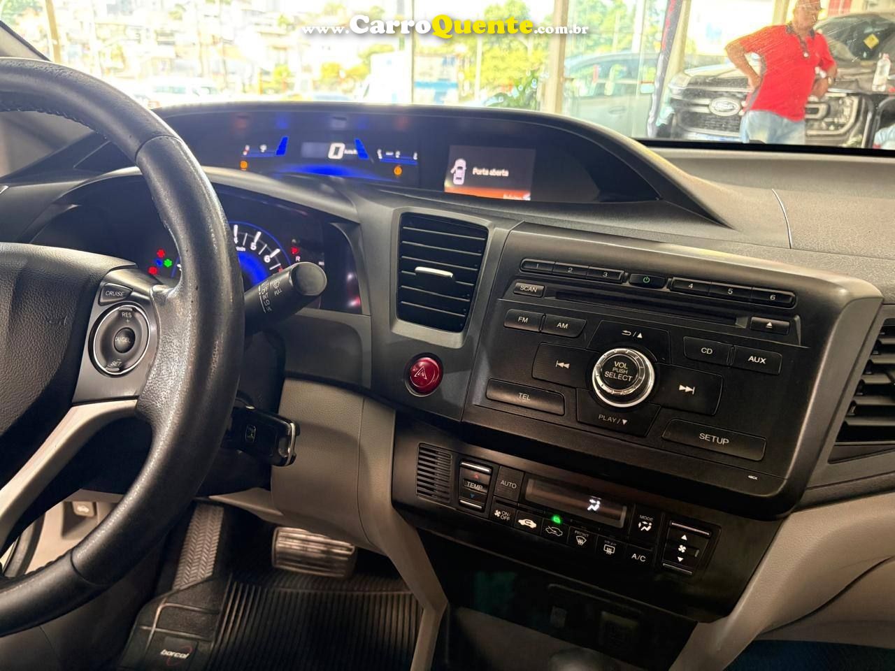 HONDA CIVIC 2.0 LXR 16V 2015 - Loja