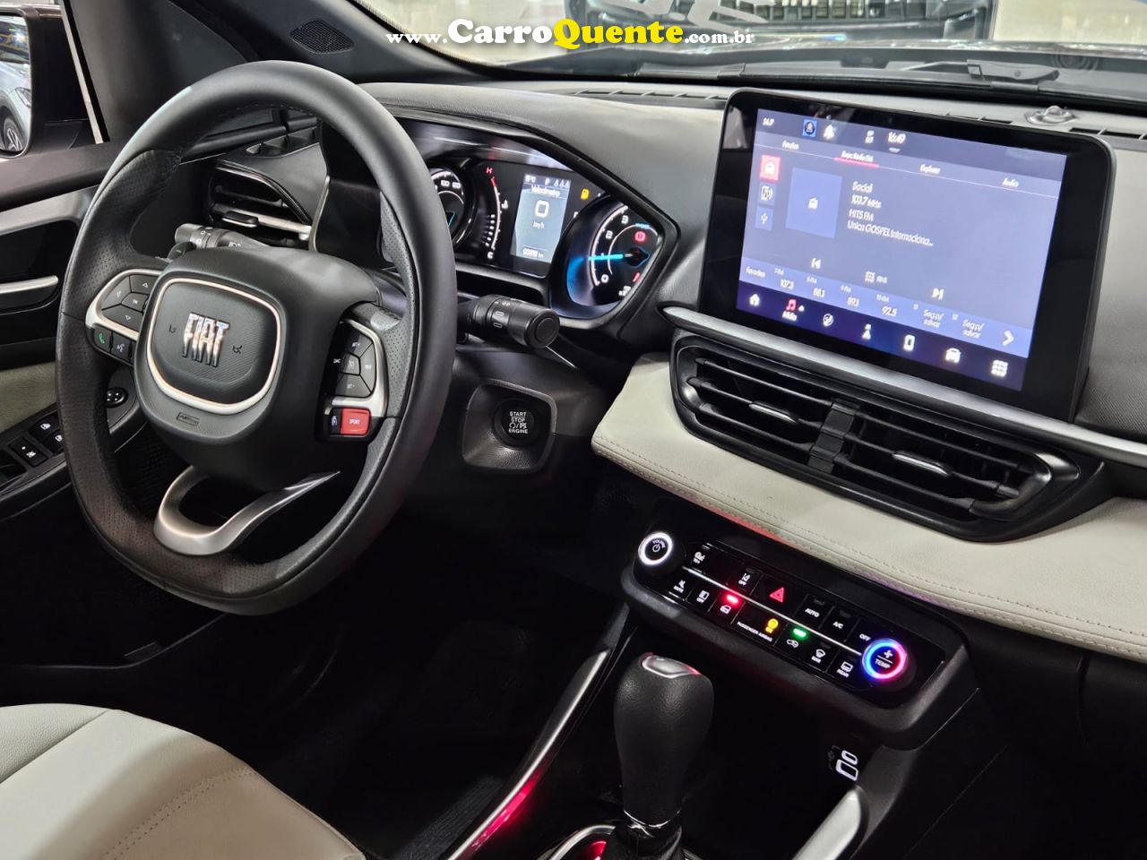 FIAT FASTBACK 1.0 TURBO 200 HYBRID AUDACE * 3.100Km * 2026 - Loja