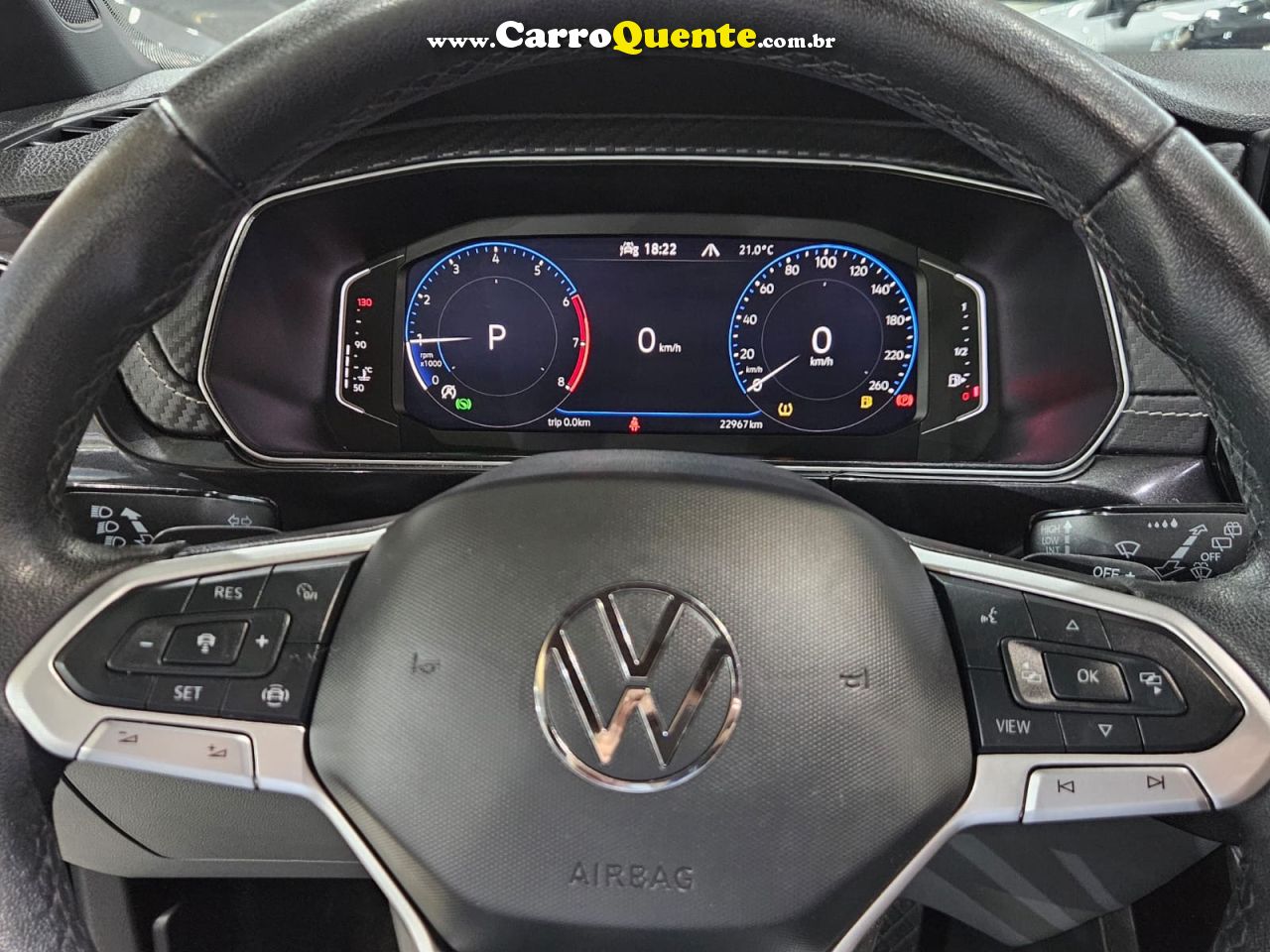 VOLKSWAGEN T-CROSS 1.0 TSI * C/ Teto Solar + Garantia de Fábrica * 2025 - Loja
