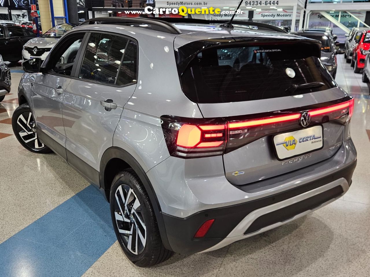 VOLKSWAGEN T-CROSS 1.0 TSI * C/ Teto Solar + Garantia de Fábrica * 2025 - Loja