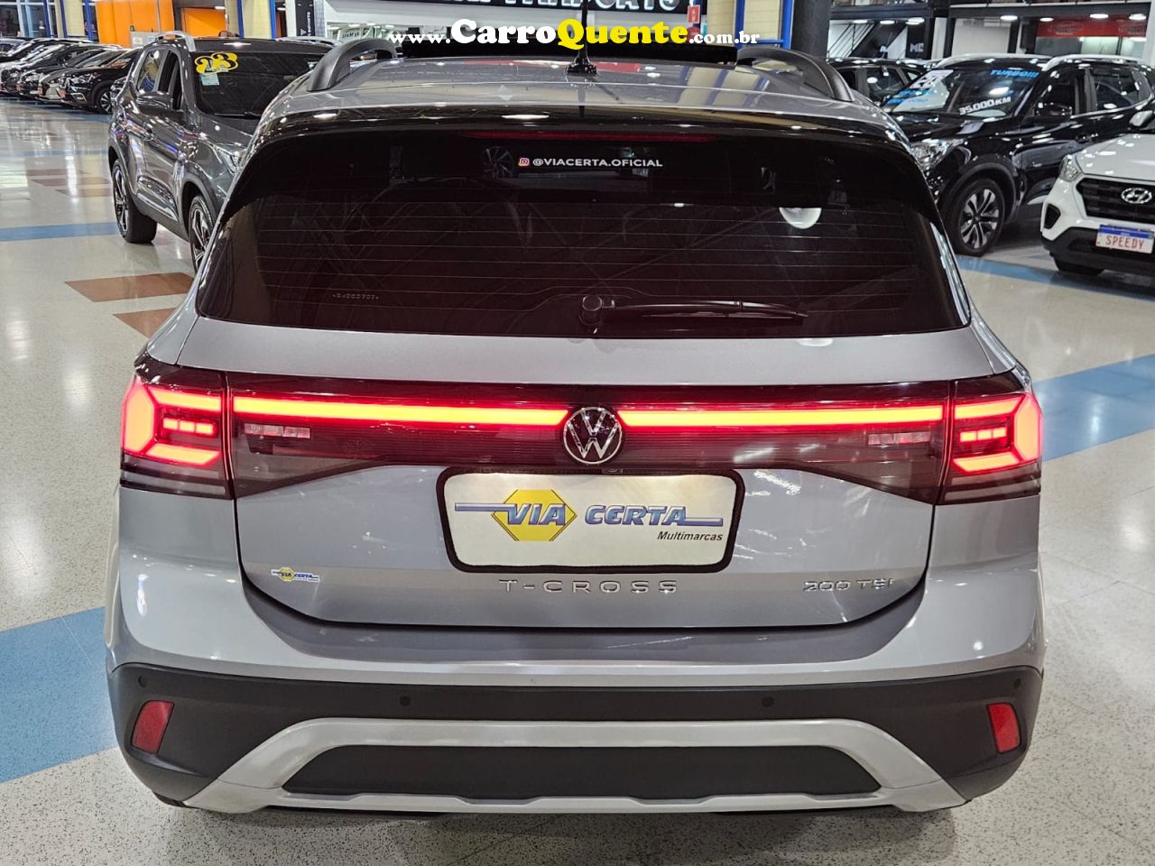 VOLKSWAGEN T-CROSS 1.0 TSI * C/ Teto Solar + Garantia de Fábrica * 2025 - Loja