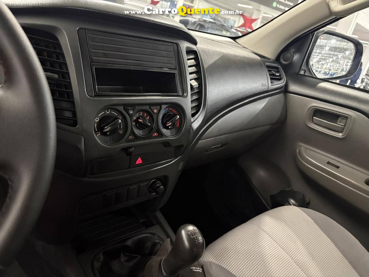 MITSUBISHI L200 TRITON 2020 - Loja