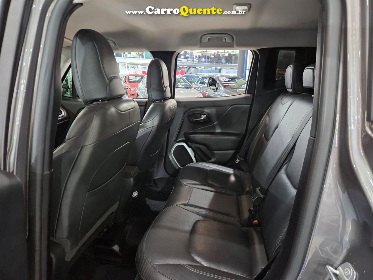 JEEP RENEGADE 1.8 LONGITUDE FLEX * Automático * 2019 - Loja