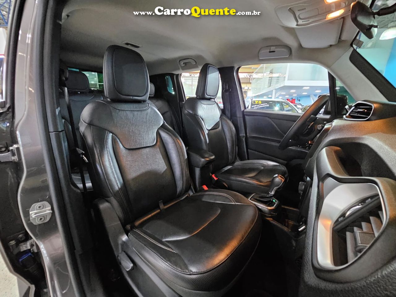 JEEP RENEGADE 1.8 LONGITUDE FLEX * Automático * 2019 - Loja